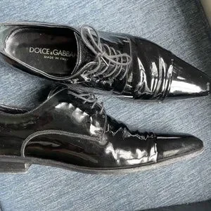 Dolce & Gabbana | Shoes | Dolce Gabbana Black Patent Leather  display picture 3